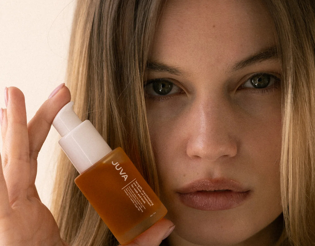 Niki with the JUVA pre-wash oil